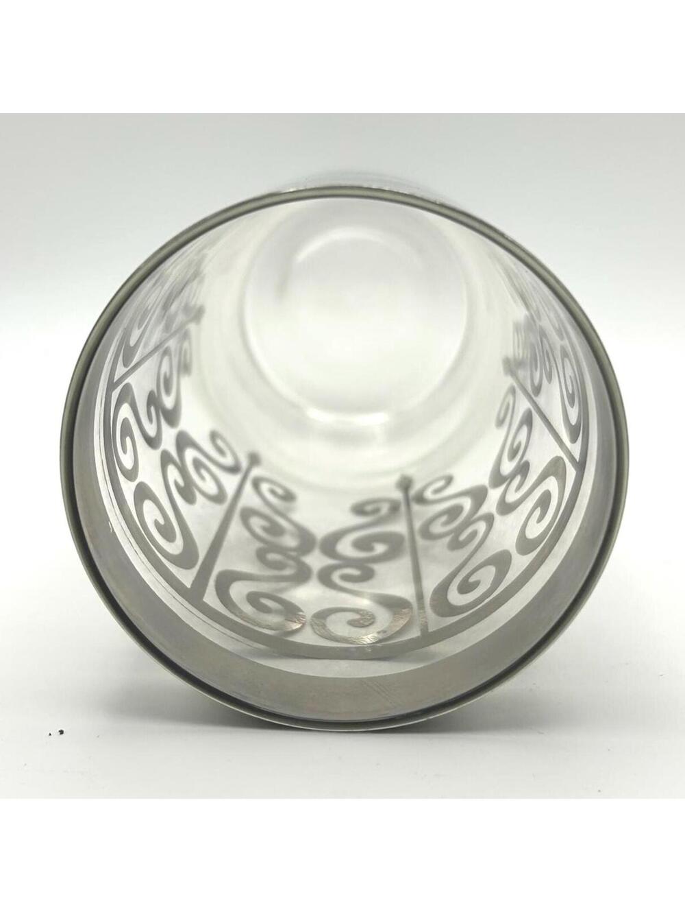 Dorothy Thorpe Platinum Band Scroll Cocktail Glass - Picture 7 of 9
